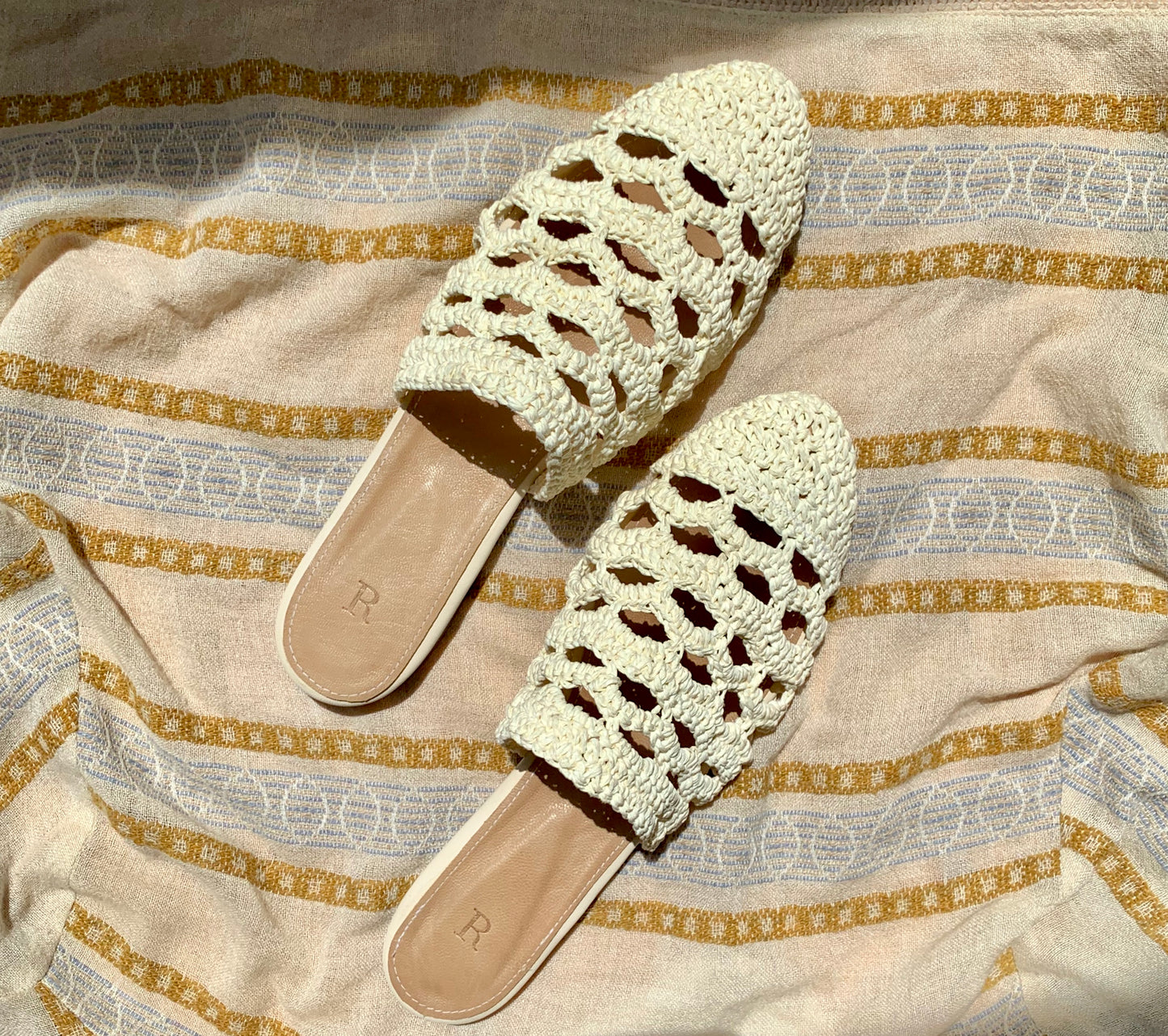 Raffia Off- White